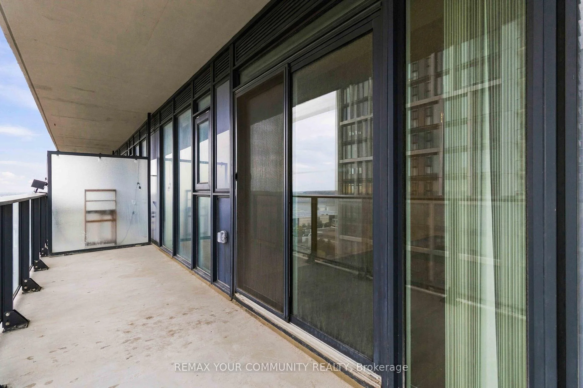 Photo 53 of Unit 1118, 8960 Jane Street, Vaughan, Vellore Village — HOMEH