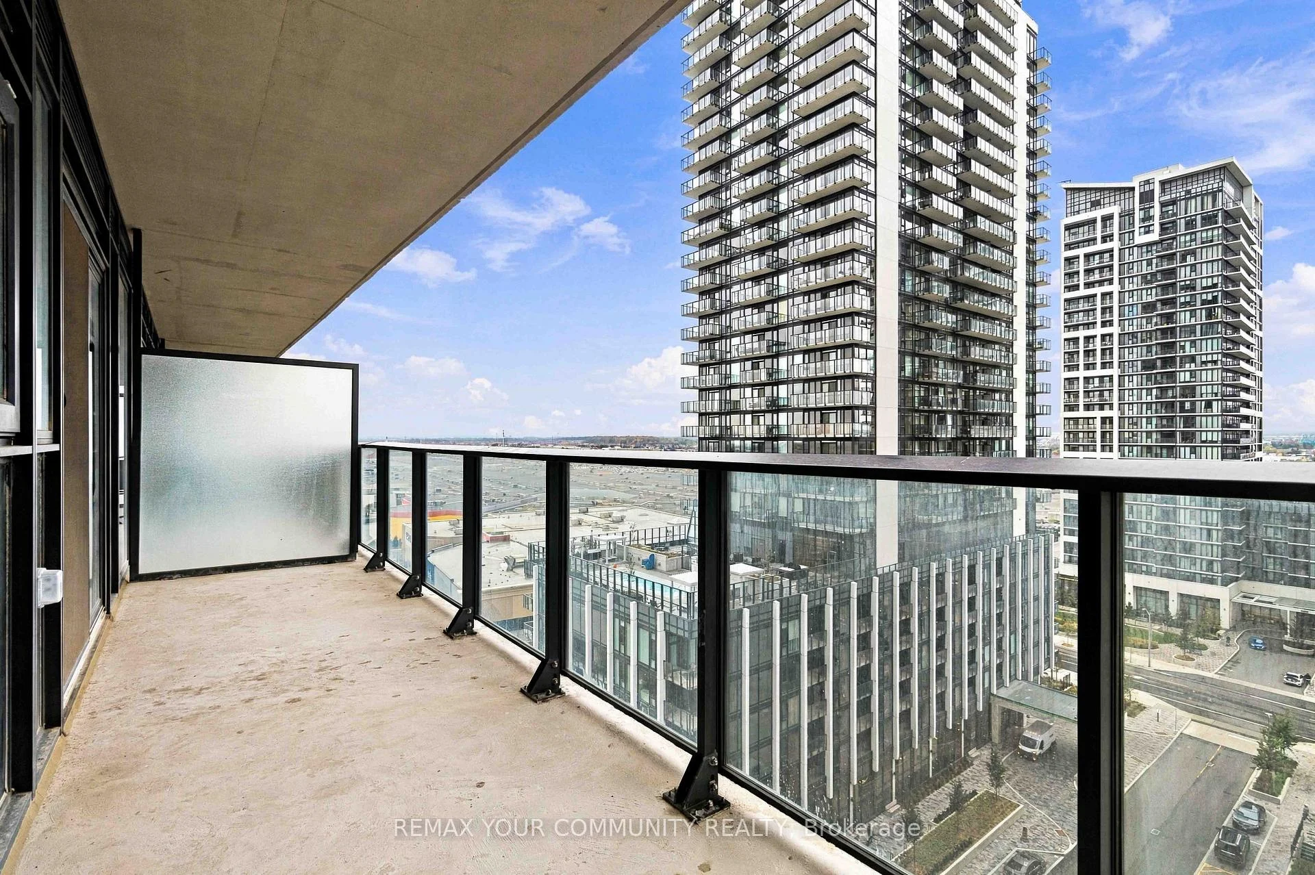 Photo 55 of Unit 1118, 8960 Jane Street, Vaughan, Vellore Village — HOMEH