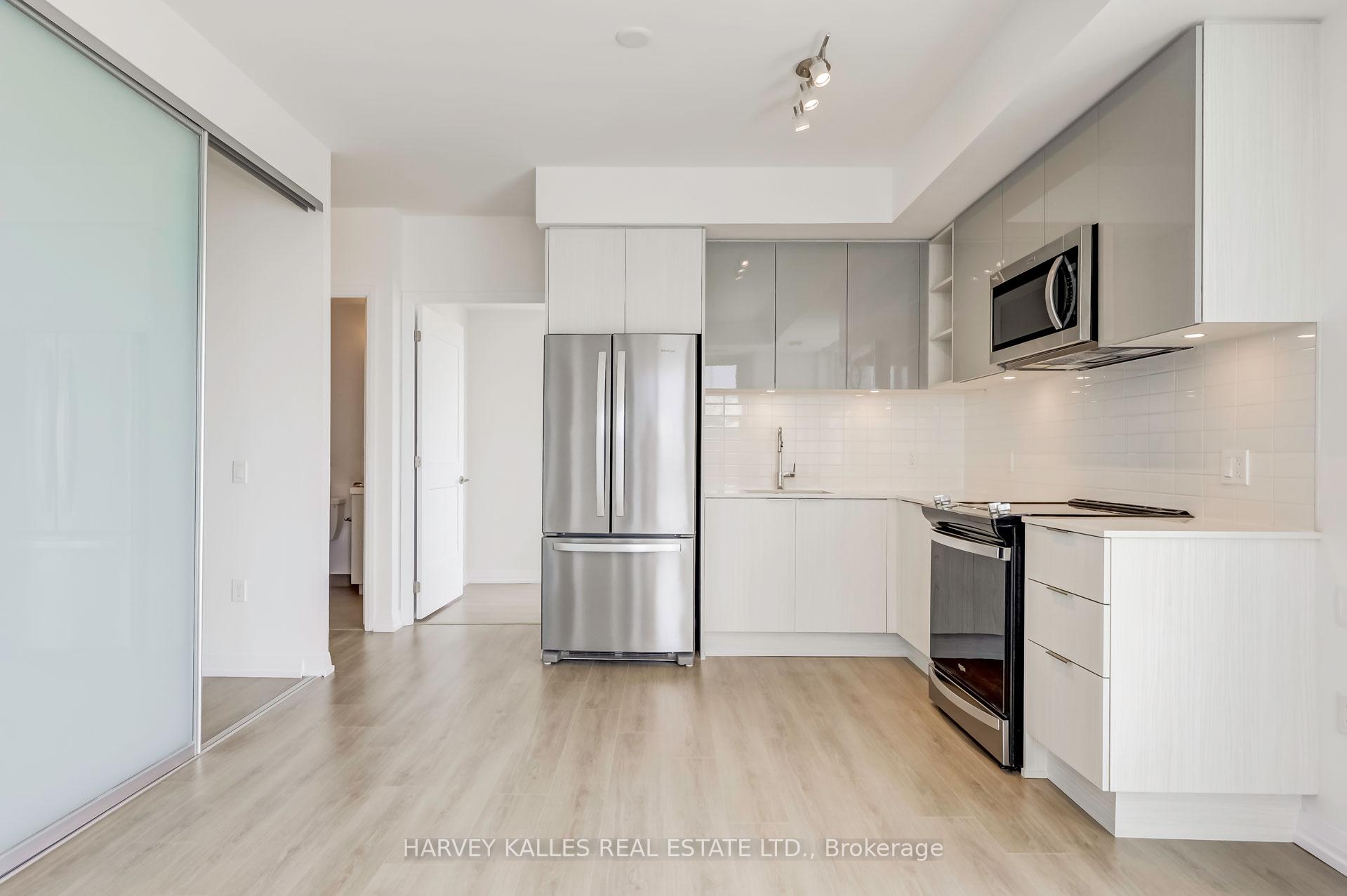Photo 6 of Unit 2209, 25 Holly Street, Toronto, Mount Pleasant West — HOMEH