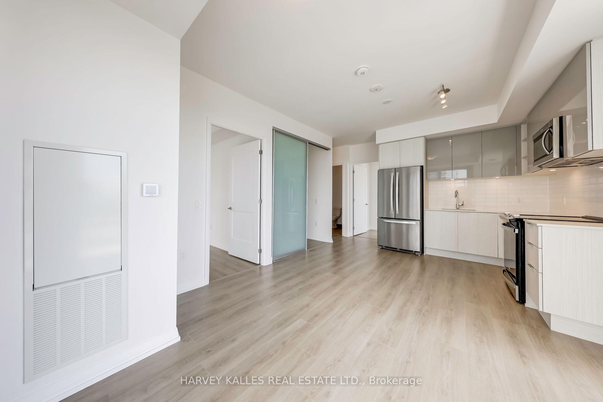 Photo 8 of Unit 2209, 25 Holly Street, Toronto, Mount Pleasant West — HOMEH