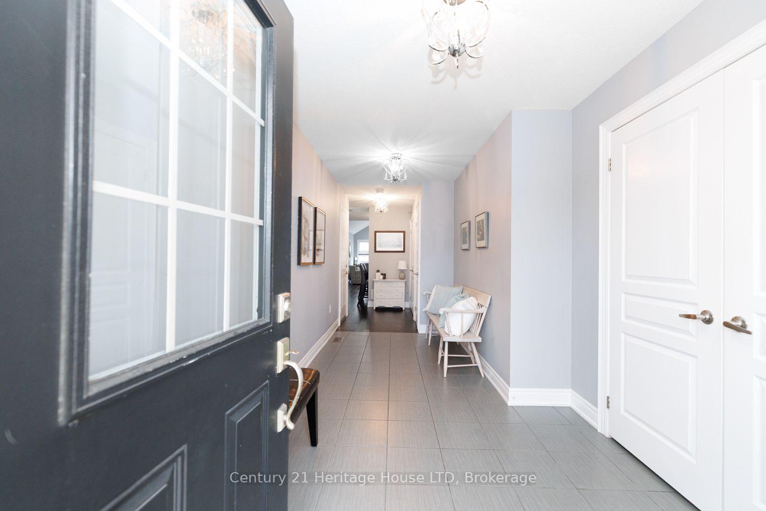 Photo 6 of 7 Kenmar Court, St. Catharines, Secord Woods — HOMEH