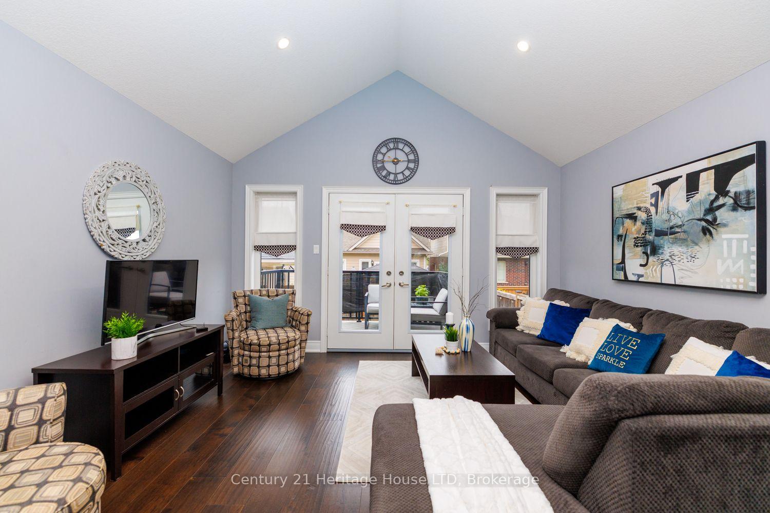 Photo 15 of 7 Kenmar Court, St. Catharines, Secord Woods — HOMEH