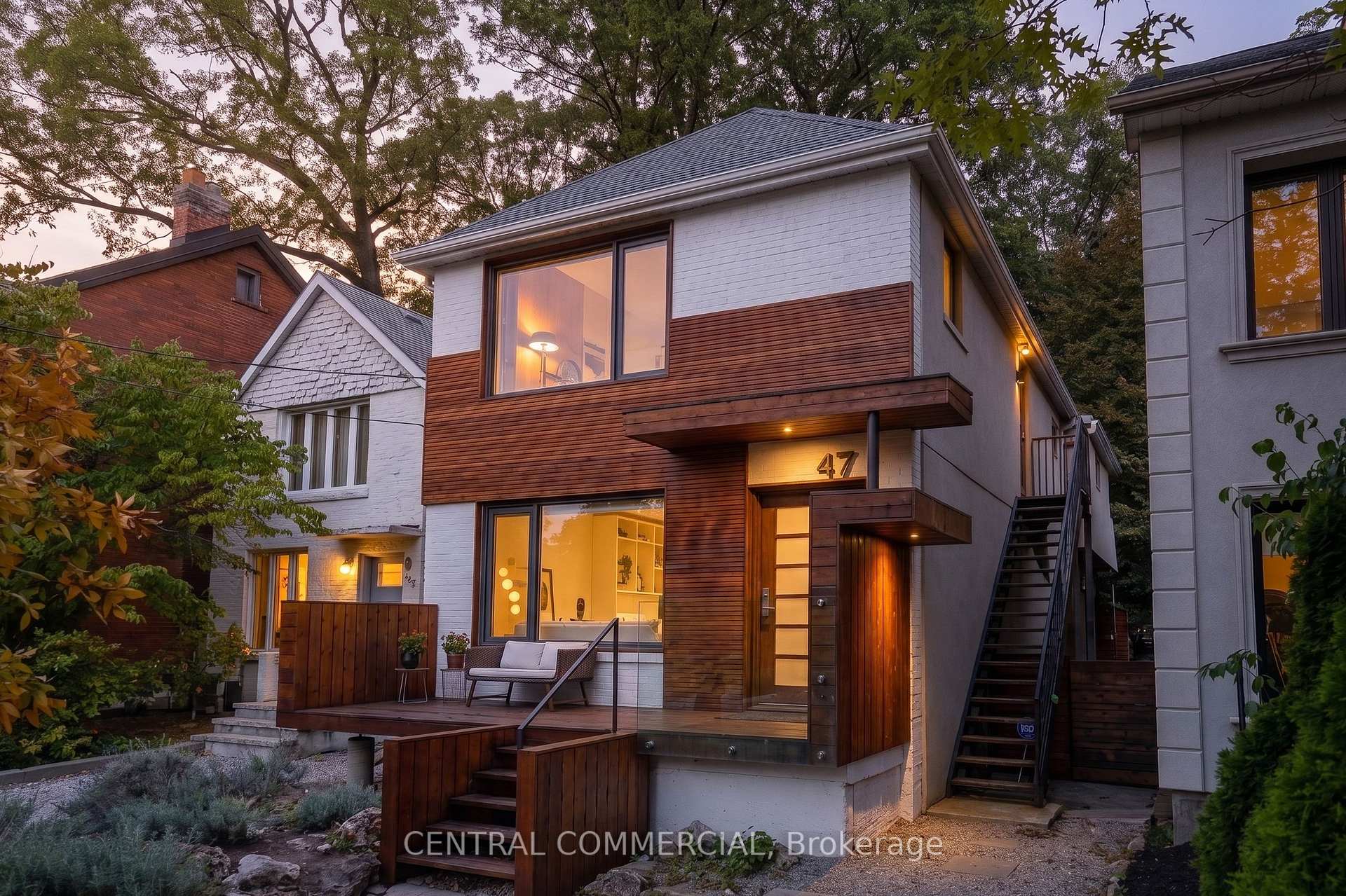 Photo of 47 Hilton Avenue