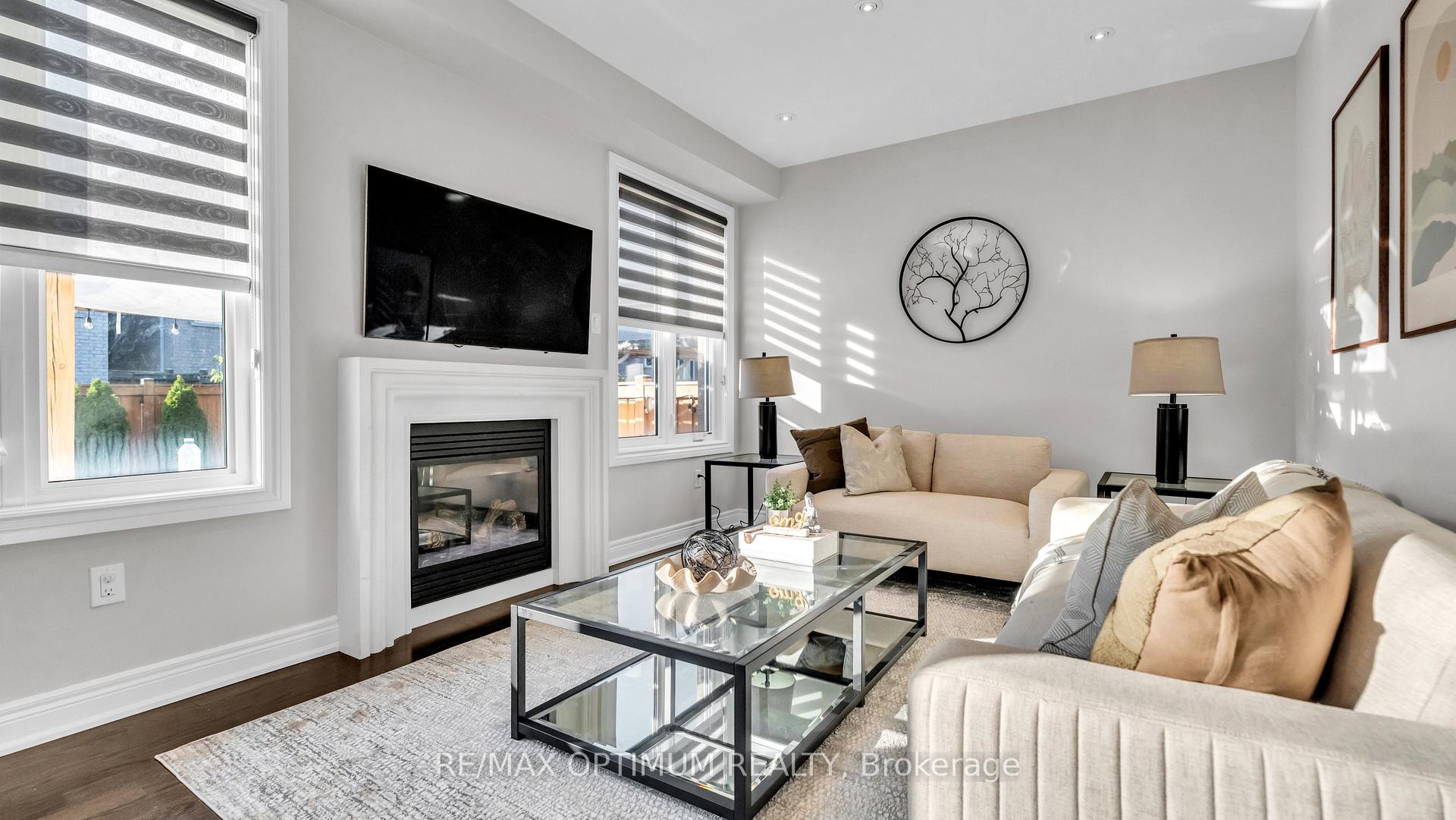 Photo 13 of 40 Attraction Drive, Brampton, Bram West — HOMEH