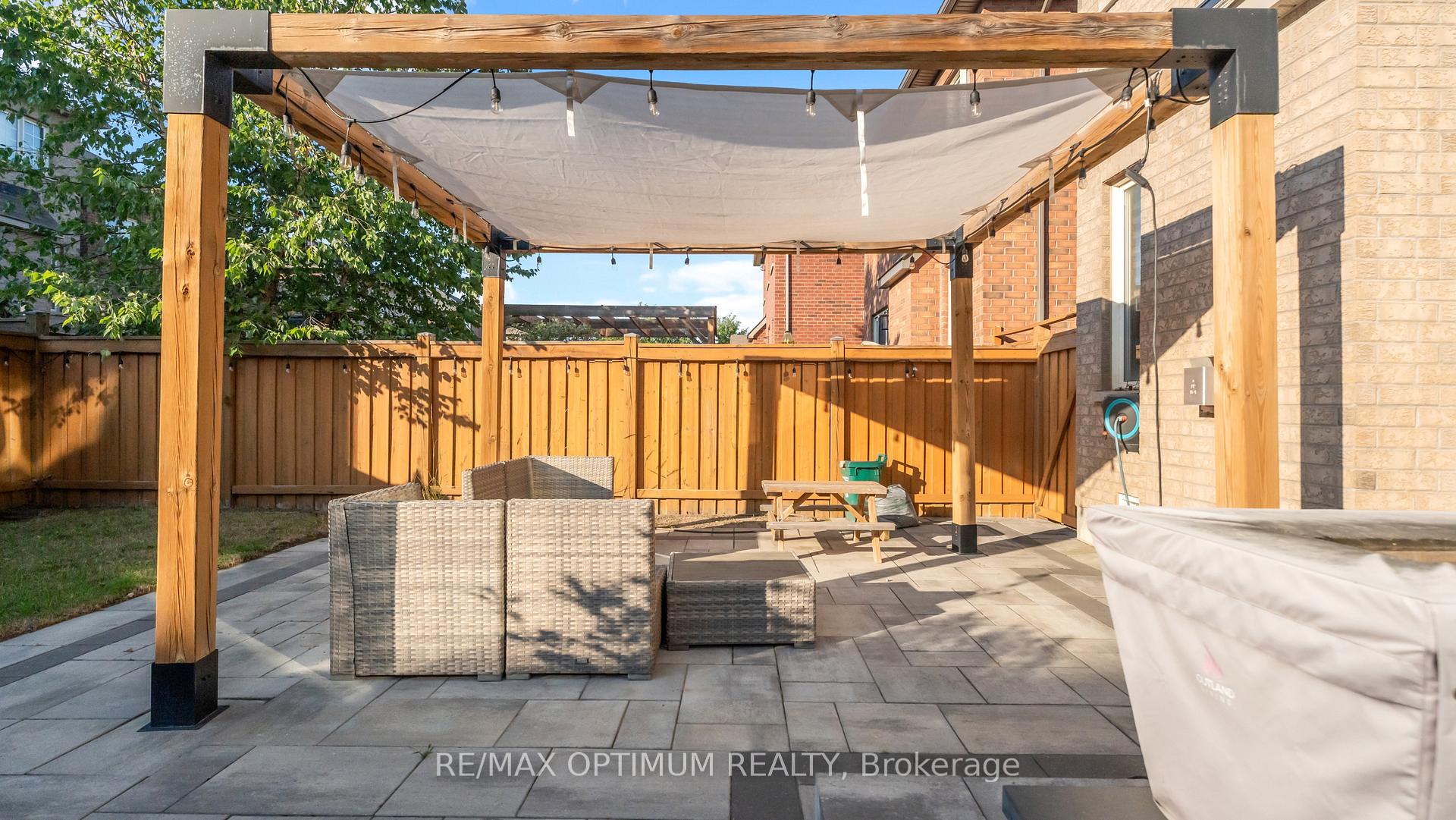 Photo 39 of 40 Attraction Drive, Brampton, Bram West — HOMEH