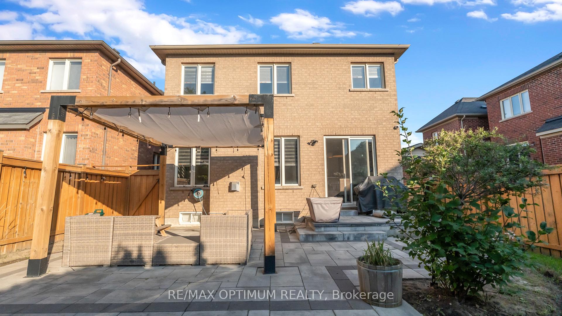 Photo 41 of 40 Attraction Drive, Brampton, Bram West — HOMEH