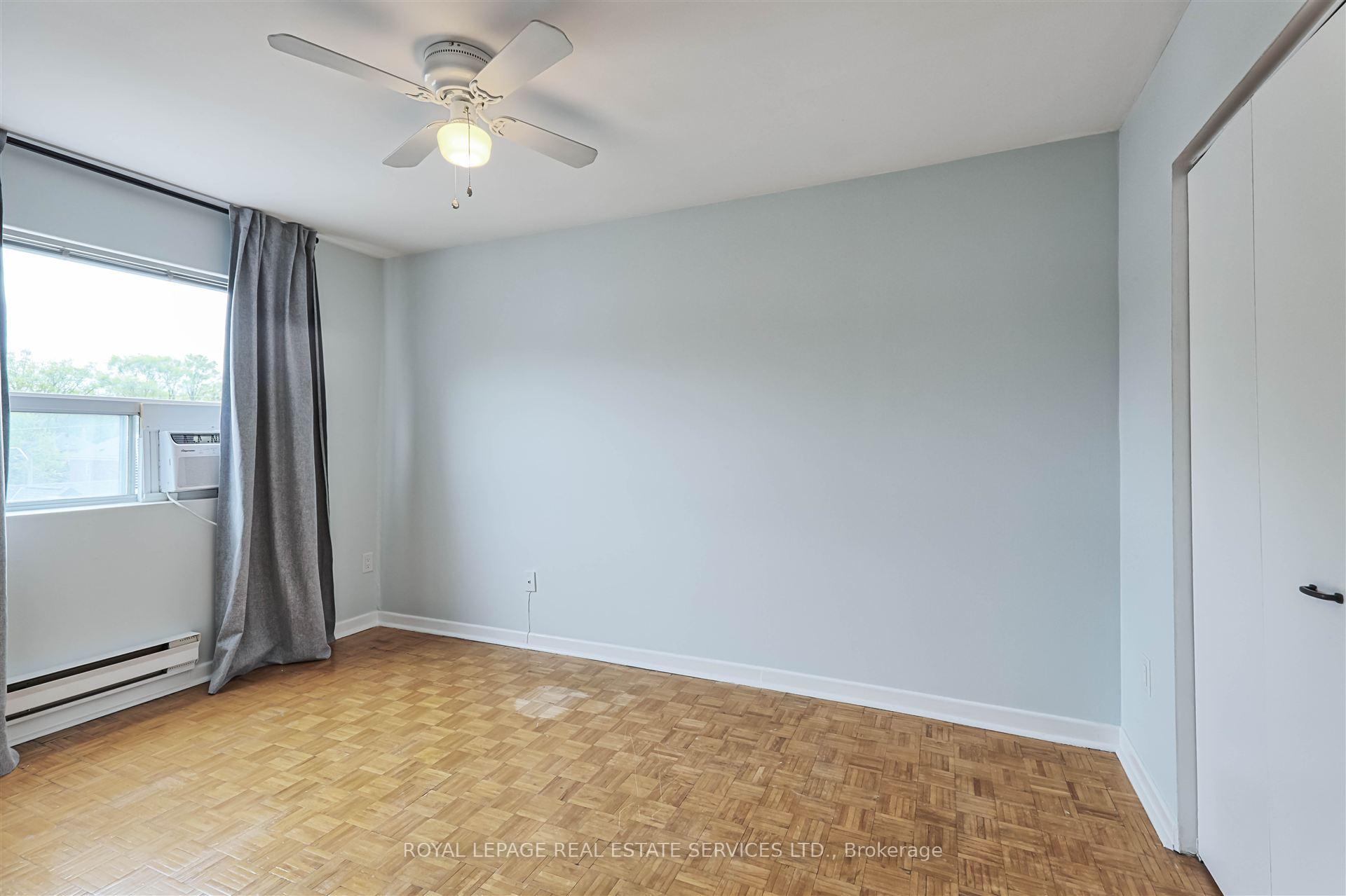 Photo 8 of Unit Back, 2875 Bloor Street, Etobicoke, Stonegate-Queensway — HOMEH