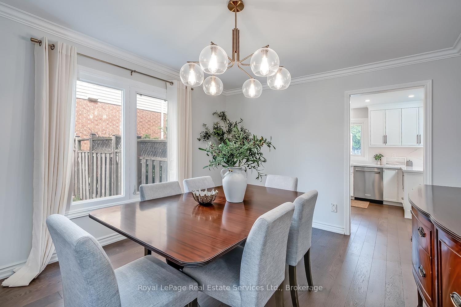 Photo 20 of 1429 Thistledown Road, Oakville, Glen Abbey — HOMEH
