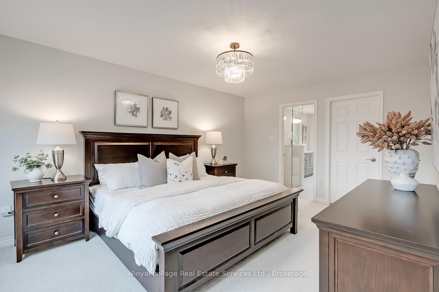 Photo 24 of 1429 Thistledown Road, Oakville, Glen Abbey — HOMEH