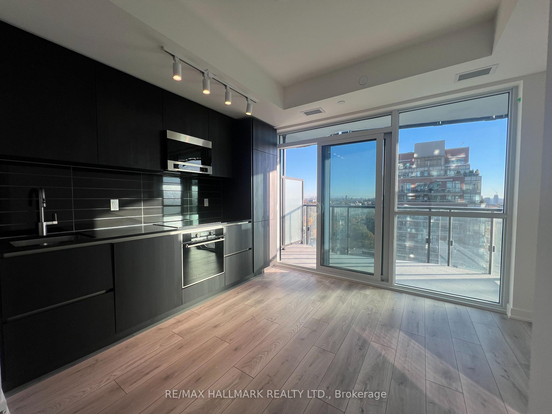 Photo 10 of Unit 1303, 120 Broadway Avenue, Toronto, Mount Pleasant West — HOMEH