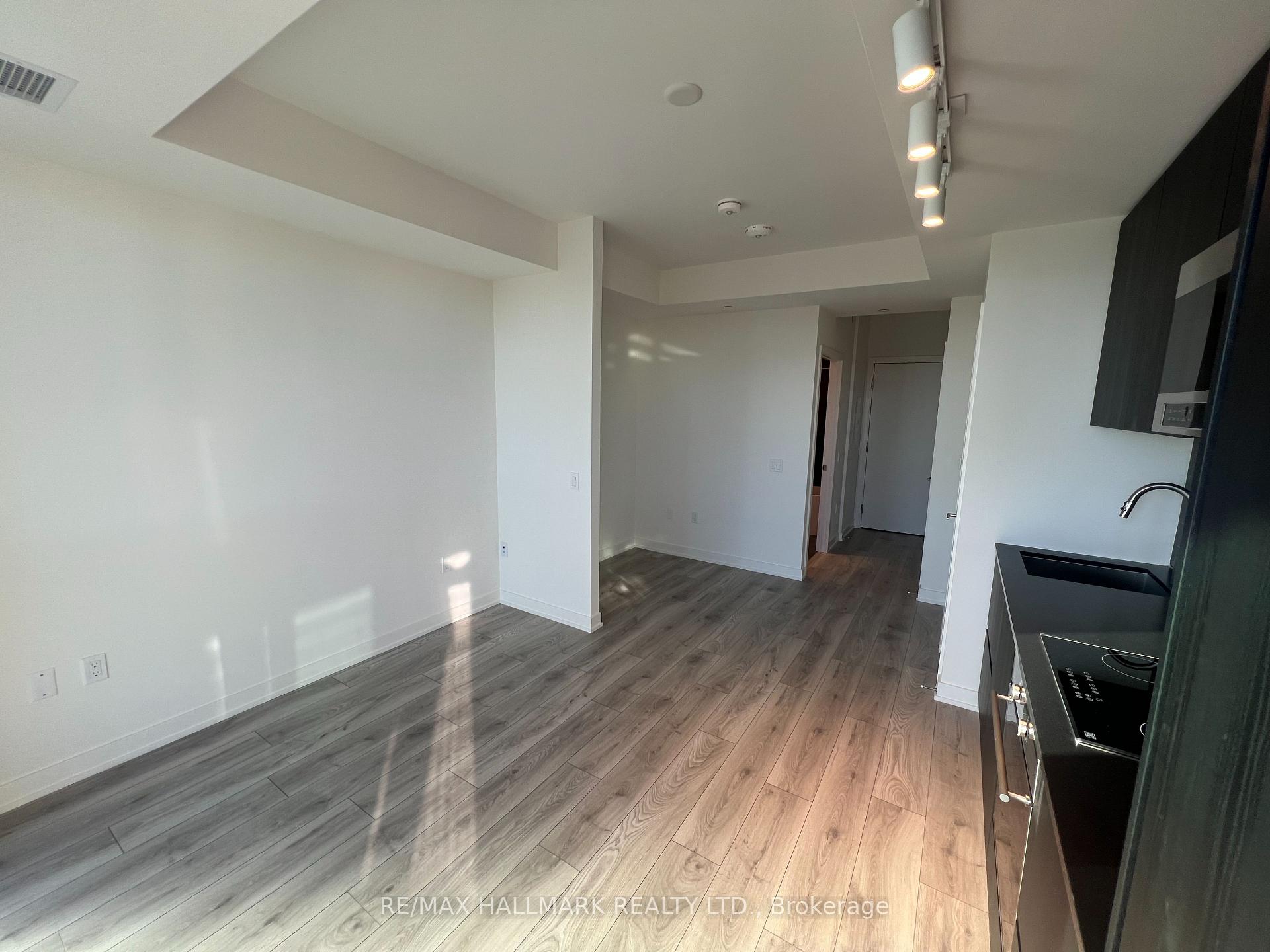 Photo 7 of Unit 1303, 120 Broadway Avenue, Toronto, Mount Pleasant West — HOMEH