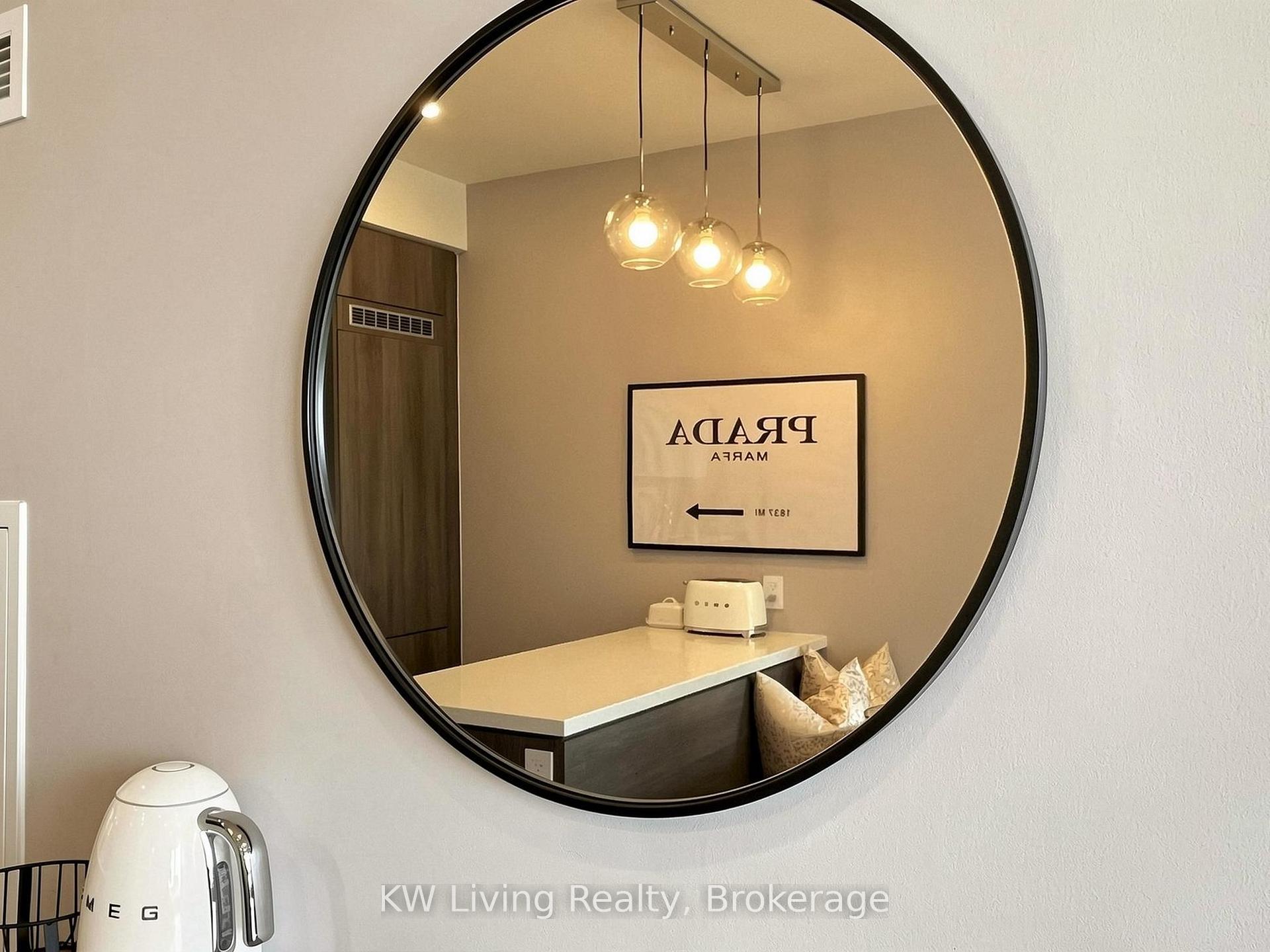 Photo 12 of Unit 406, 11 Lillian Street, Toronto, Mount Pleasant West — HOMEH