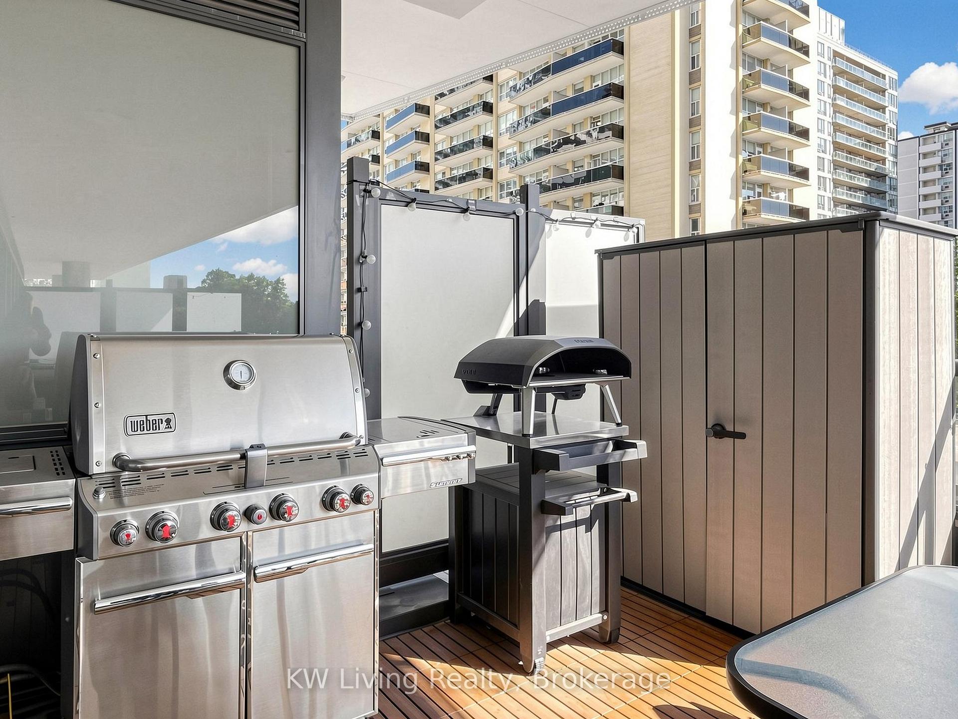 Photo 29 of Unit 406, 11 Lillian Street, Toronto, Mount Pleasant West — HOMEH