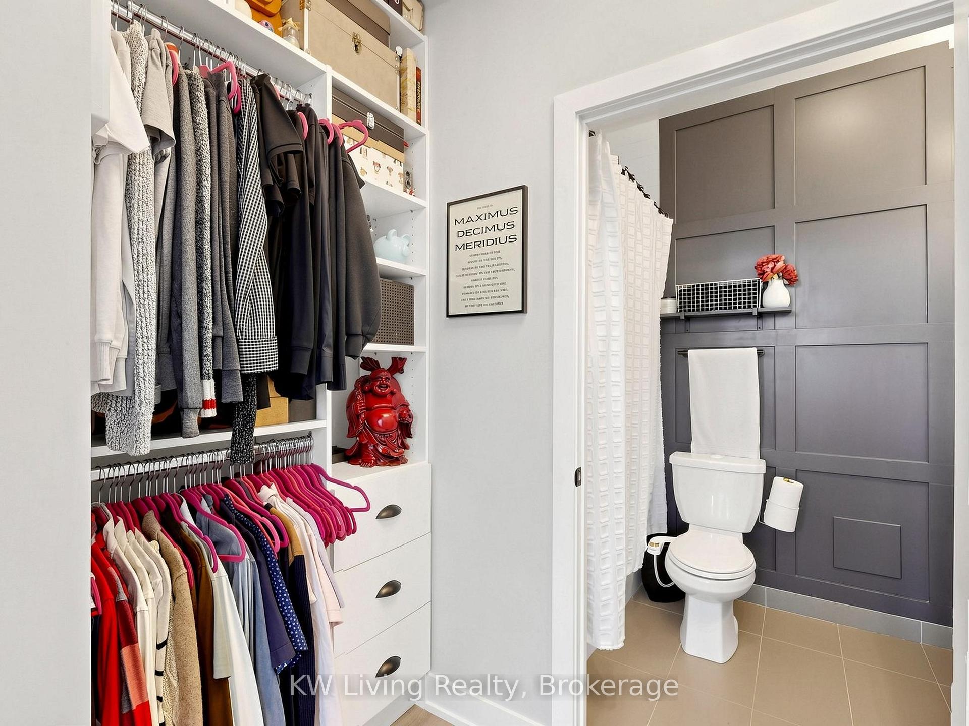 Photo 31 of Unit 406, 11 Lillian Street, Toronto, Mount Pleasant West — HOMEH