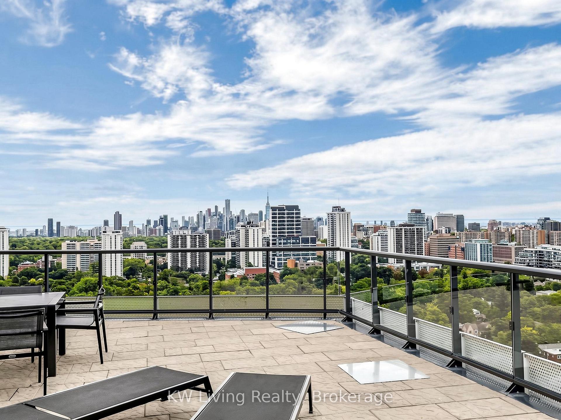Photo 45 of Unit 406, 11 Lillian Street, Toronto, Mount Pleasant West — HOMEH