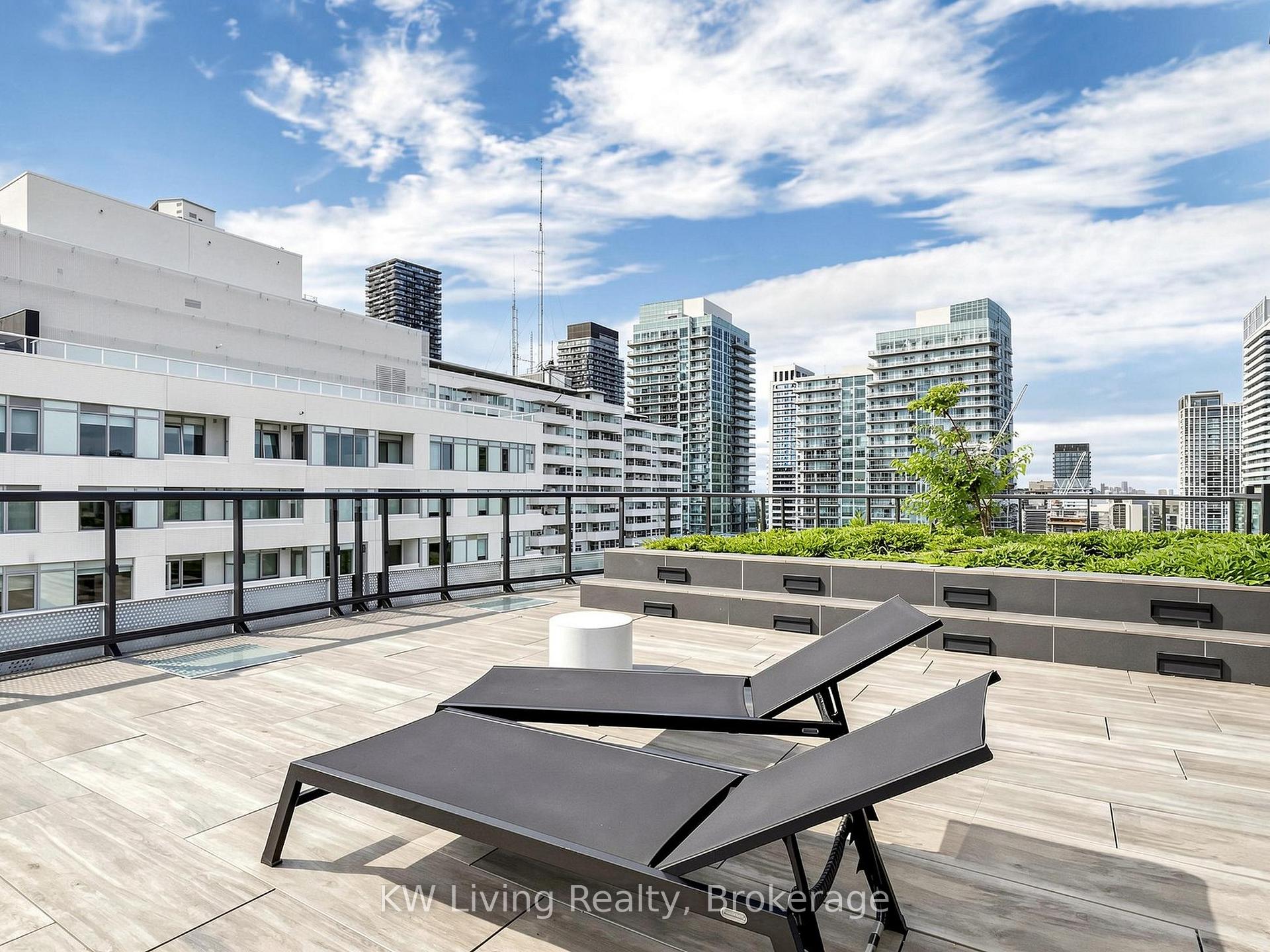 Photo 48 of Unit 406, 11 Lillian Street, Toronto, Mount Pleasant West — HOMEH