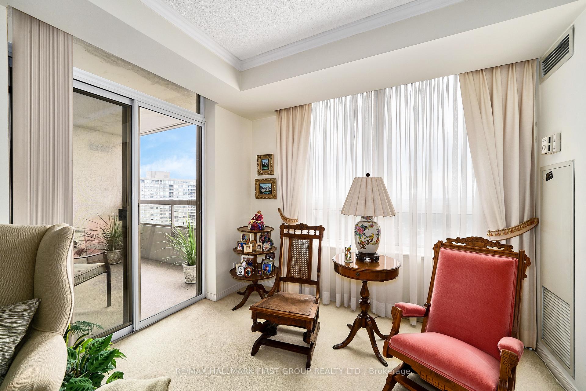 Photo 22 of Unit 1411, 1000 The Road N, Pickering, Town Centre — HOMEH