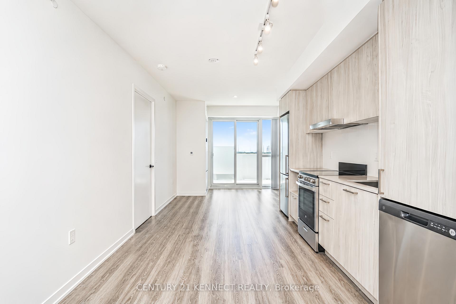 Photo 15 of Unit 303, 195 Commerce Street, Vaughan, Vaughan Corporate Centre — HOMEH