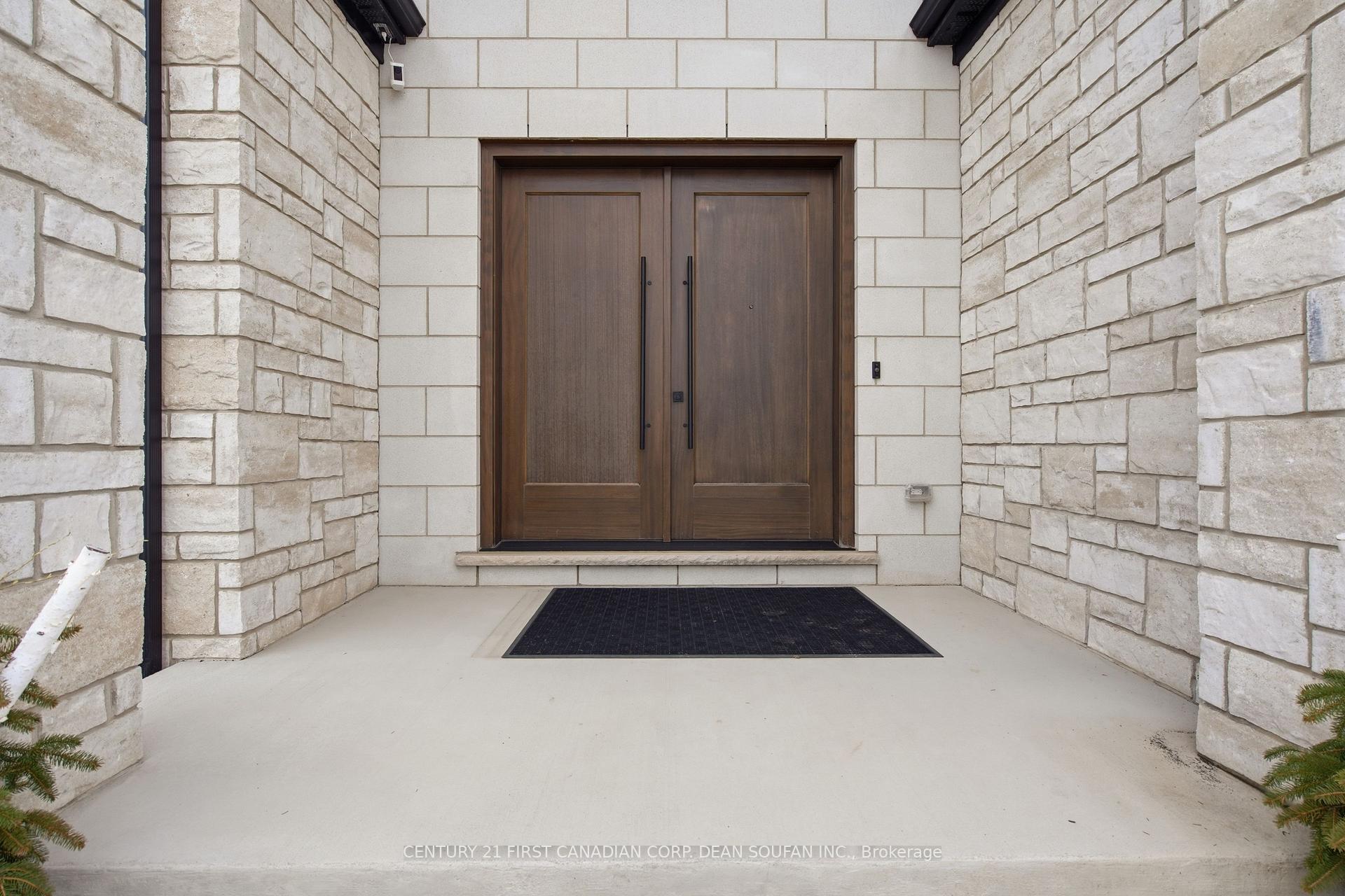 Photo 5 of 7218 Silver Creek Circle, London, South V — HOMEH