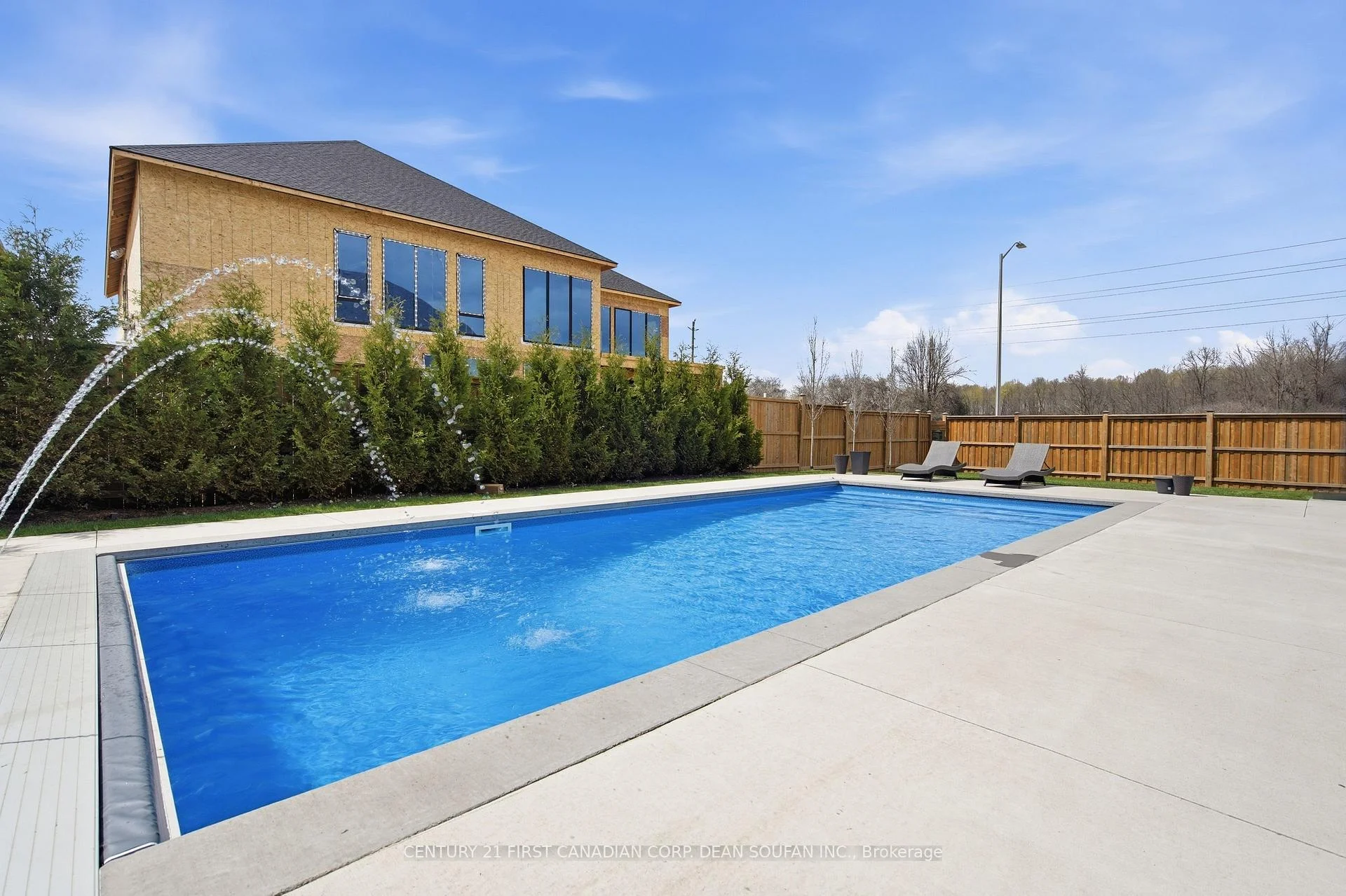 Photo 43 of 7218 Silver Creek Circle, London, South V — HOMEH