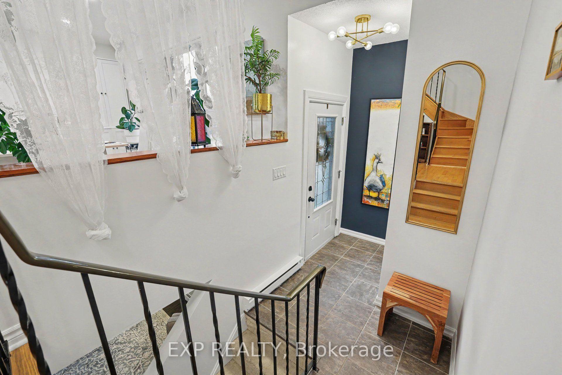 Photo 5 of 46 Westcliffe Street, Ottawa, Westcliffe Estates — HOMEH