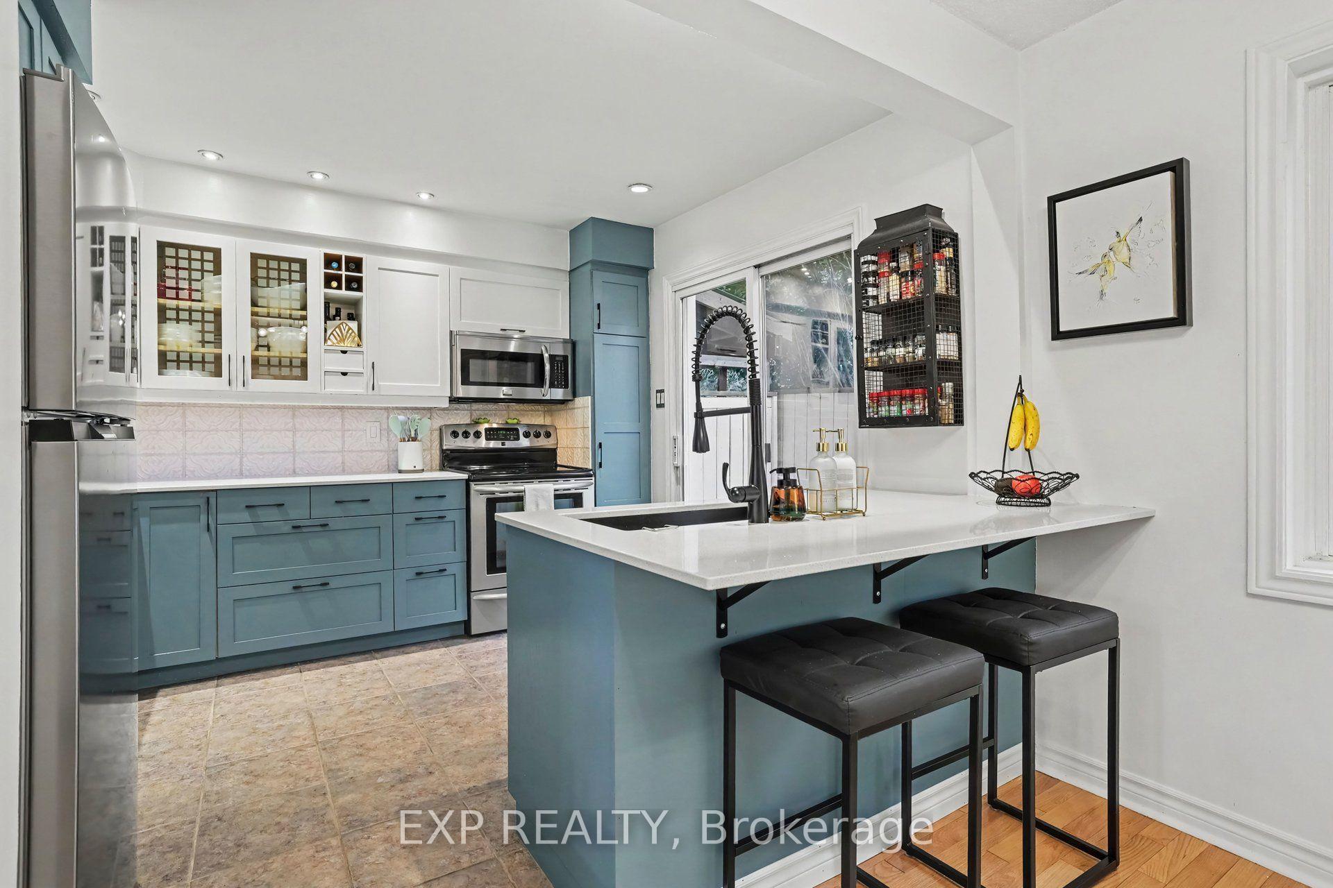 Photo 17 of 46 Westcliffe Street, Ottawa, Westcliffe Estates — HOMEH