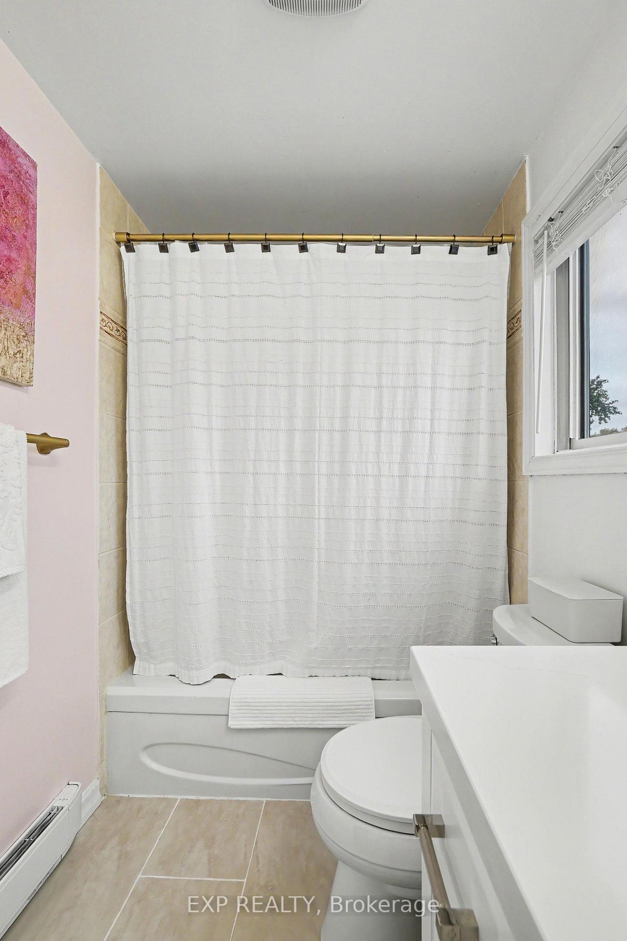 Photo 31 of 46 Westcliffe Street, Ottawa, Westcliffe Estates — HOMEH