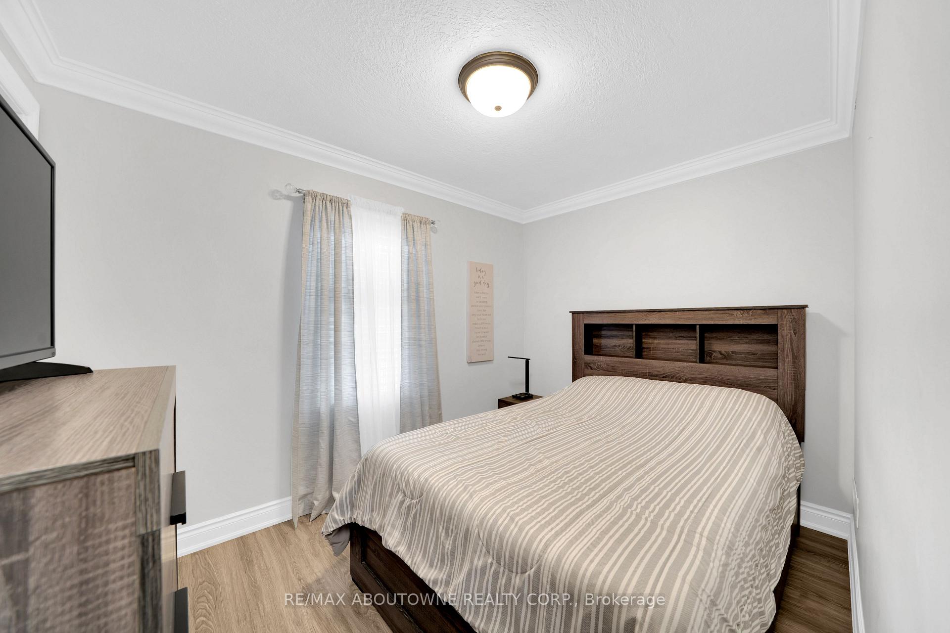 Photo 19 of 8 Wauchope Avenue, Cambridge, Greenway-Chaplin — HOMEH