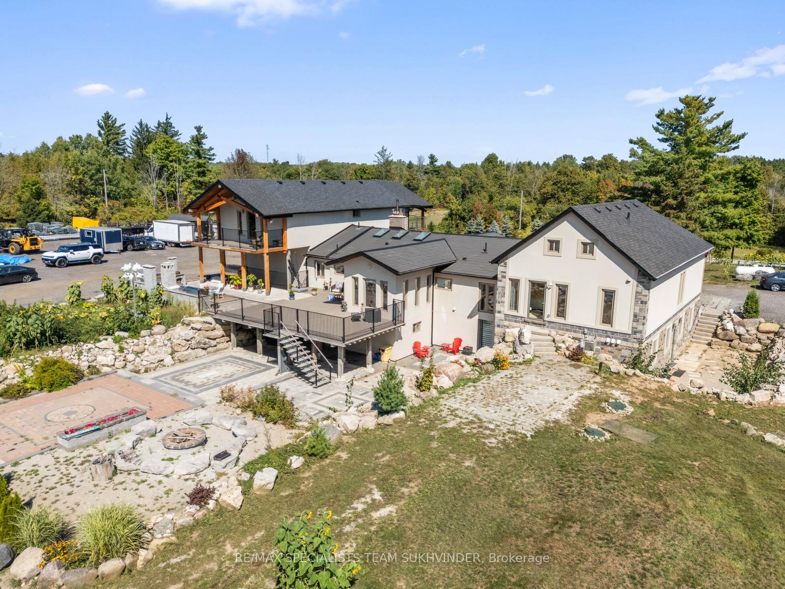 Photo 47 of 9256 First Line, Milton, Rural Milton West — HOMEH