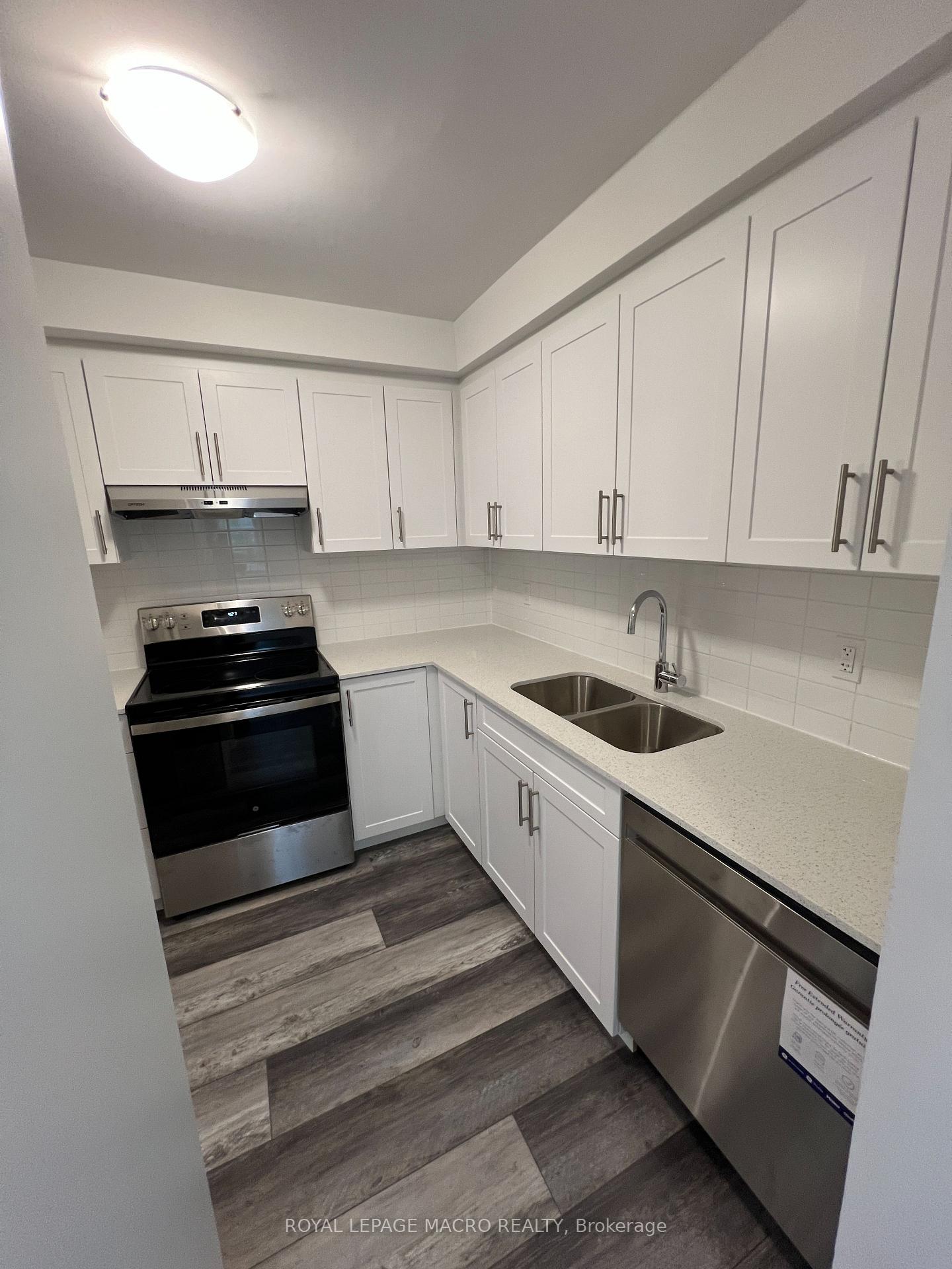 Photo 9 of 80 Delawana Drive, Hamilton, Riverdale — HOMEH