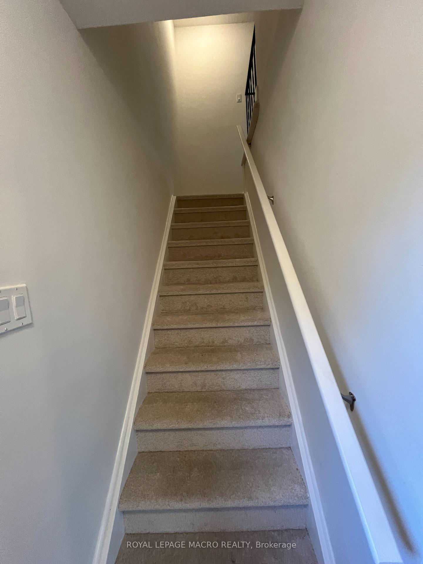 Photo 12 of 80 Delawana Drive, Hamilton, Riverdale — HOMEH