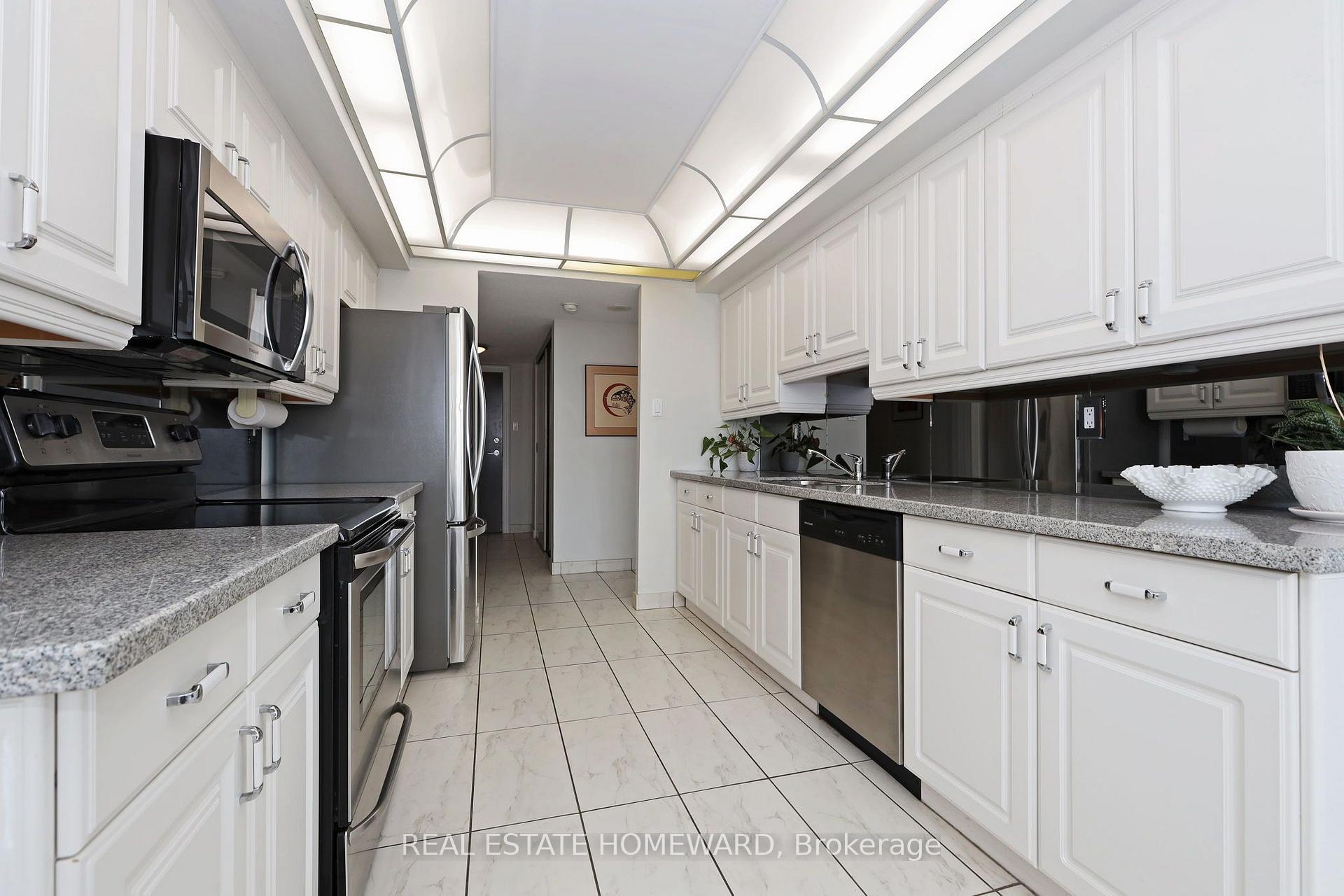 Photo 13 of Unit 1913, 4725 Sheppard Avenue E, Scarborough, Agincourt South-Malvern West — HOMEH