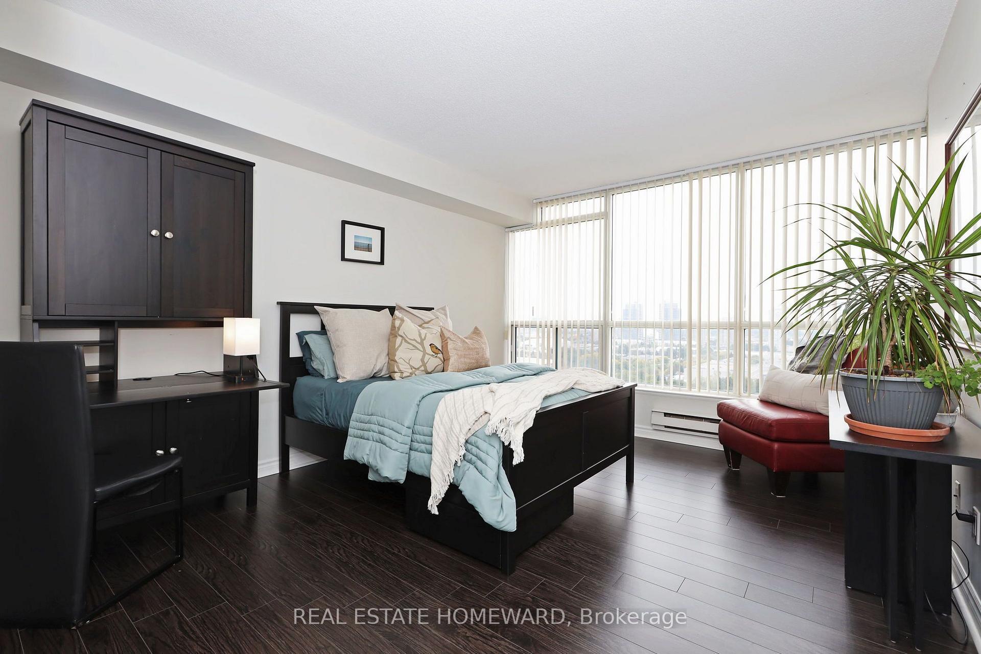 Photo 23 of Unit 1913, 4725 Sheppard Avenue E, Scarborough, Agincourt South-Malvern West — HOMEH