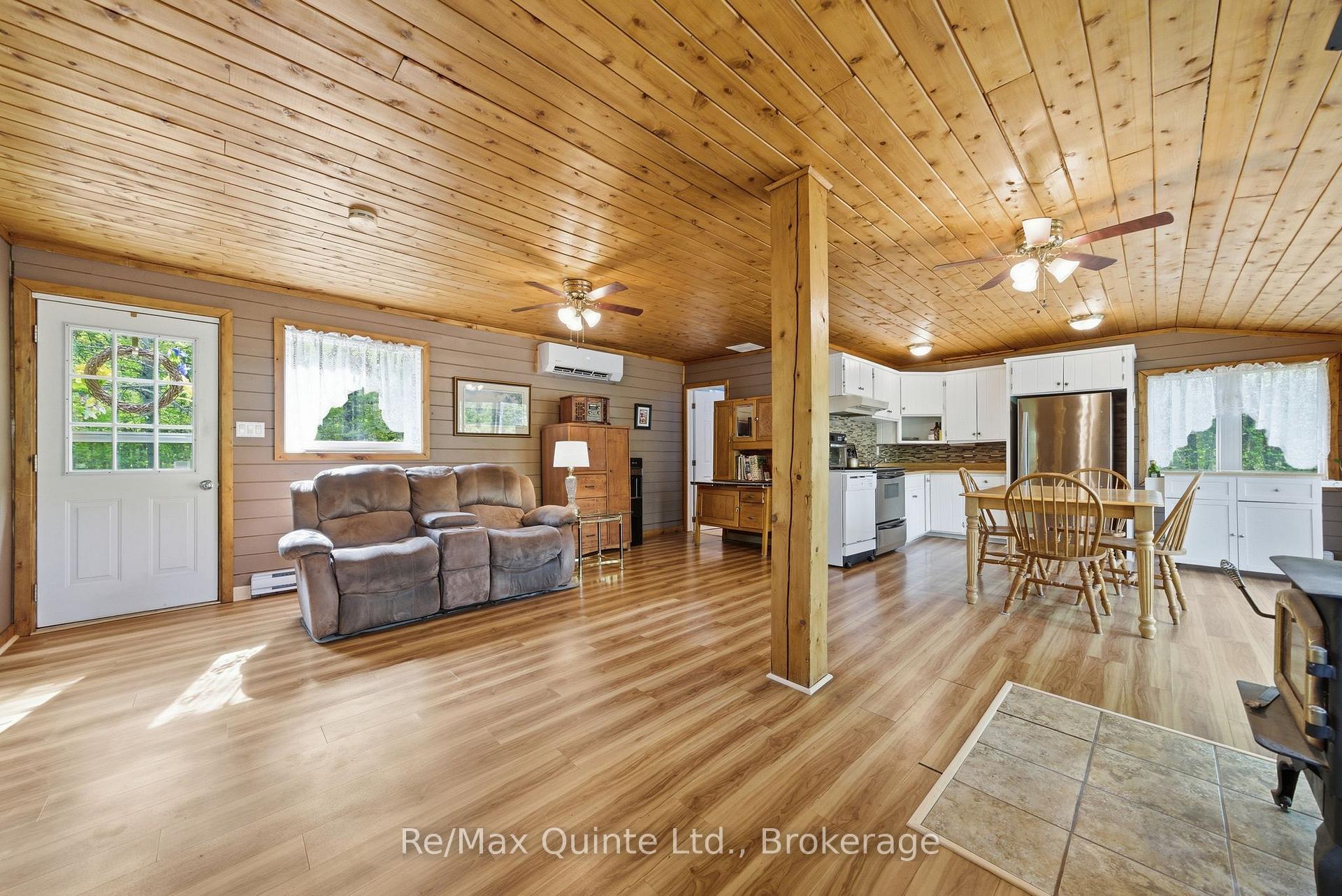 Photo 5 of 122 Cottage Lane, Tweed, Elzevir (Twp) — HOMEH