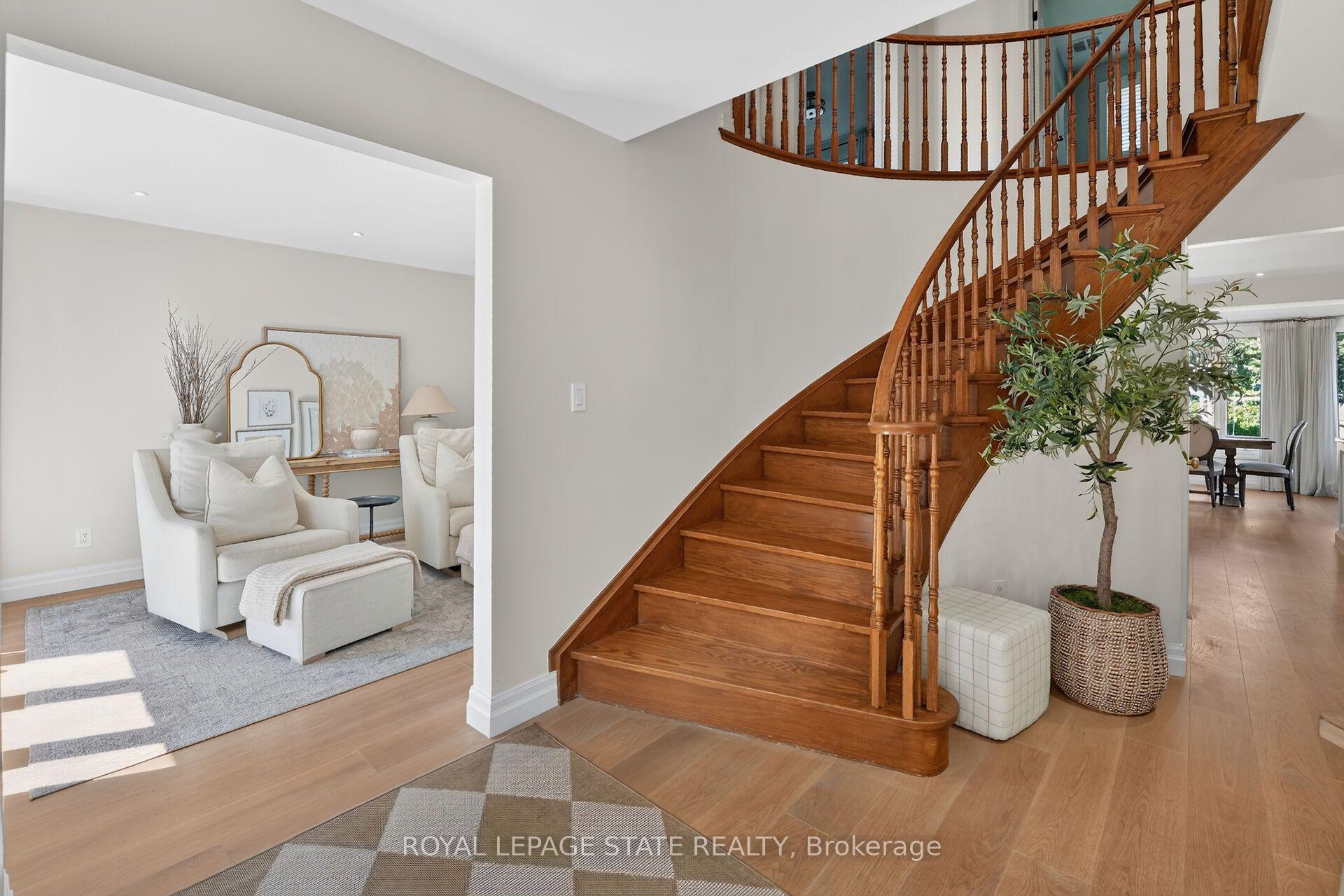 Photo 5 of 64 Driftwood Court, Grimsby, Grimsby East — HOMEH