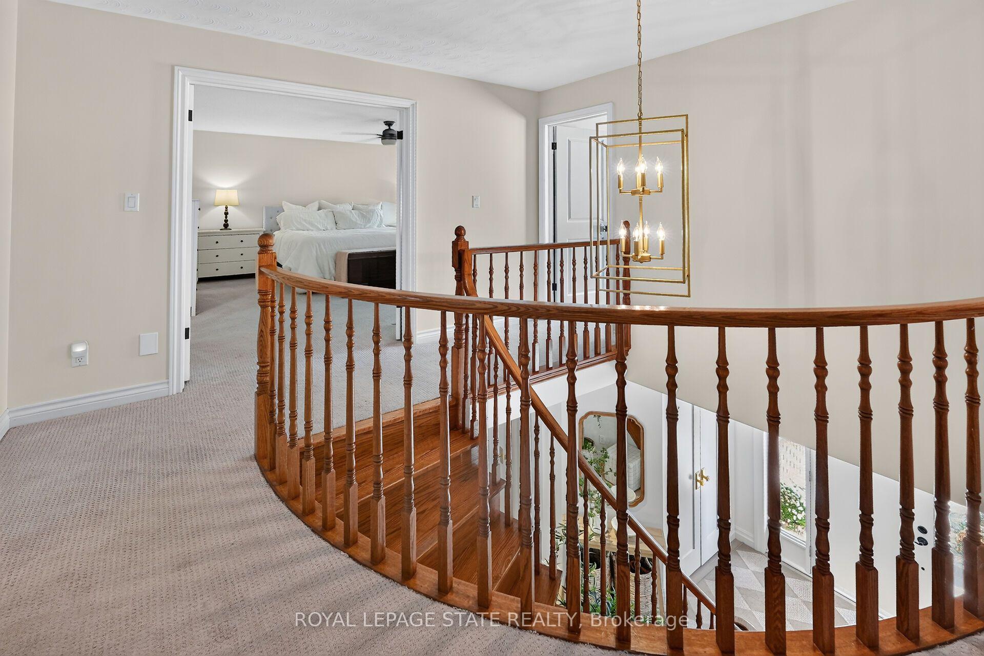 Photo 17 of 64 Driftwood Court, Grimsby, Grimsby East — HOMEH