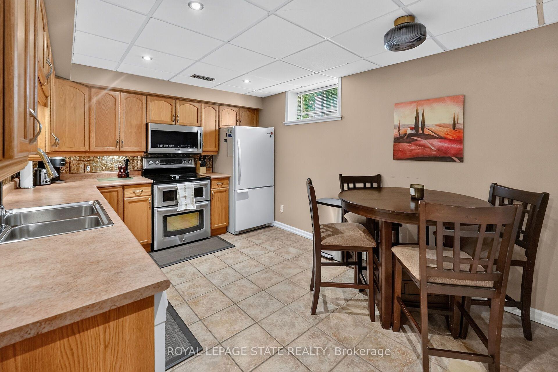 Photo 27 of 64 Driftwood Court, Grimsby, Grimsby East — HOMEH