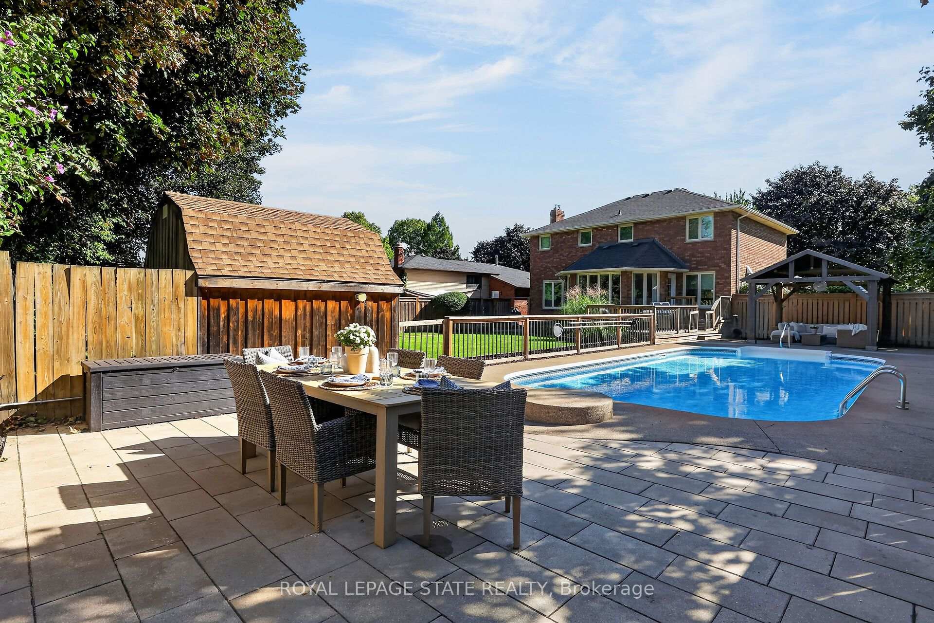 Photo 36 of 64 Driftwood Court, Grimsby, Grimsby East — HOMEH