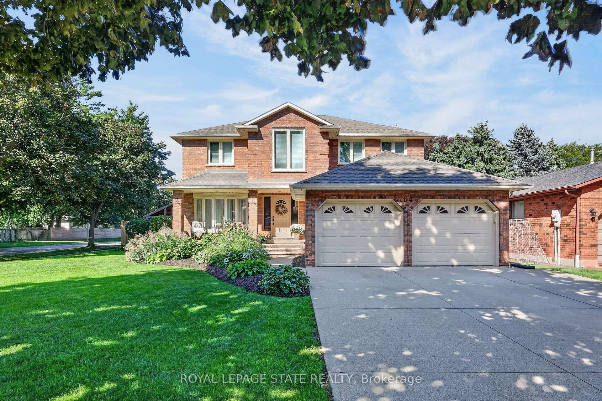 Photo 41 of 64 Driftwood Court, Grimsby, Grimsby East — HOMEH
