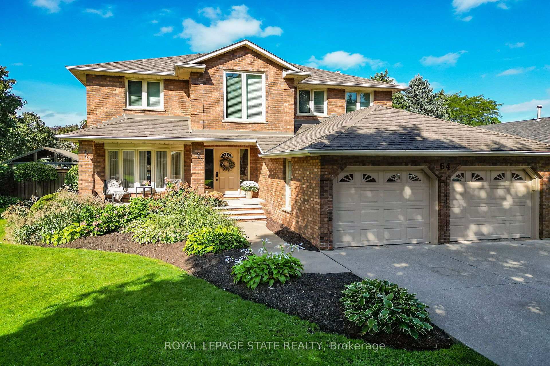Photo 43 of 64 Driftwood Court, Grimsby, Grimsby East — HOMEH