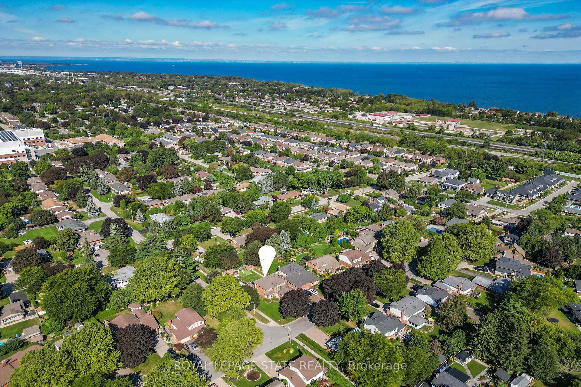 Photo 45 of 64 Driftwood Court, Grimsby, Grimsby East — HOMEH