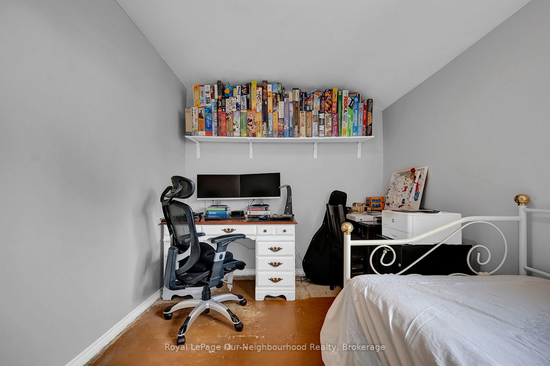 Photo 23 of 66 Wellington Street, Clarington, Bowmanville — HOMEH