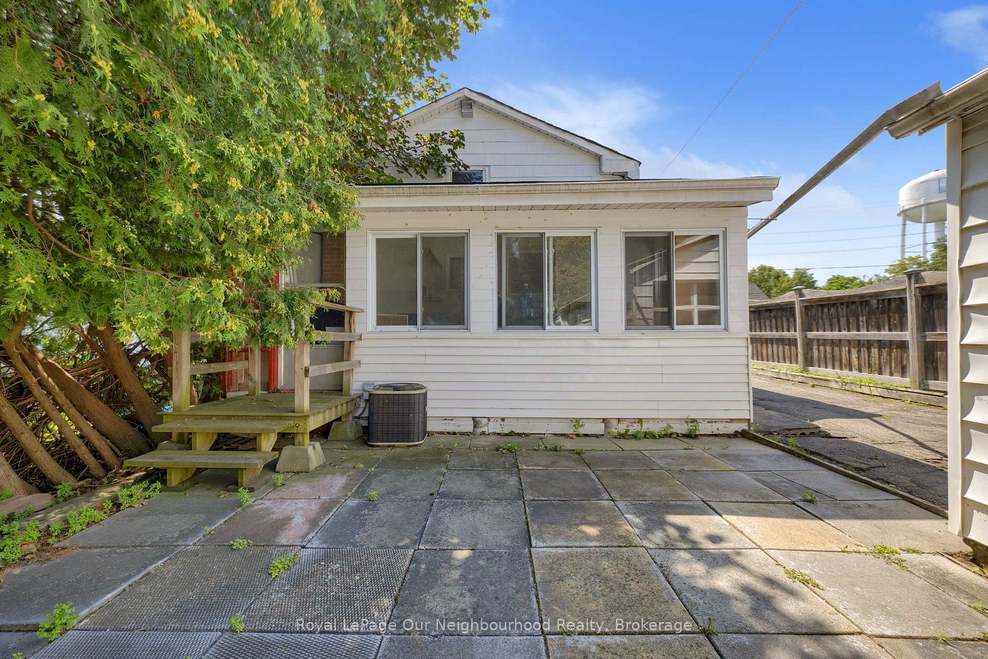 Photo 34 of 66 Wellington Street, Clarington, Bowmanville — HOMEH