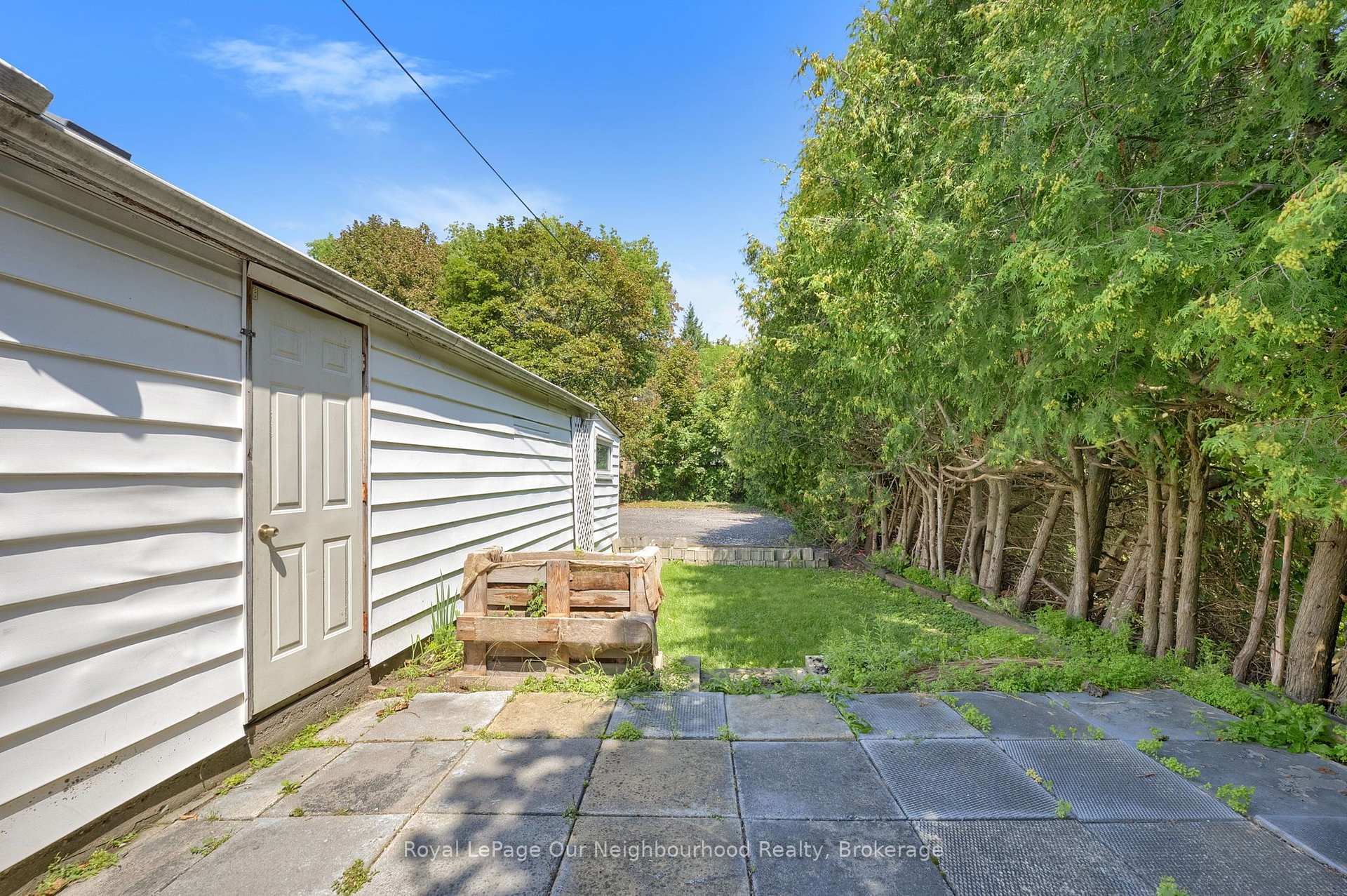 Photo 35 of 66 Wellington Street, Clarington, Bowmanville — HOMEH