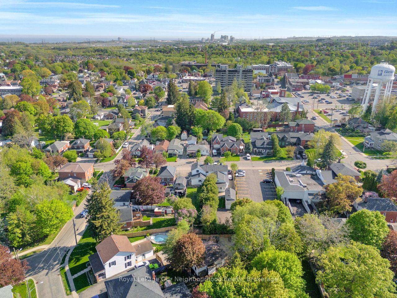 Photo 43 of 66 Wellington Street, Clarington, Bowmanville — HOMEH
