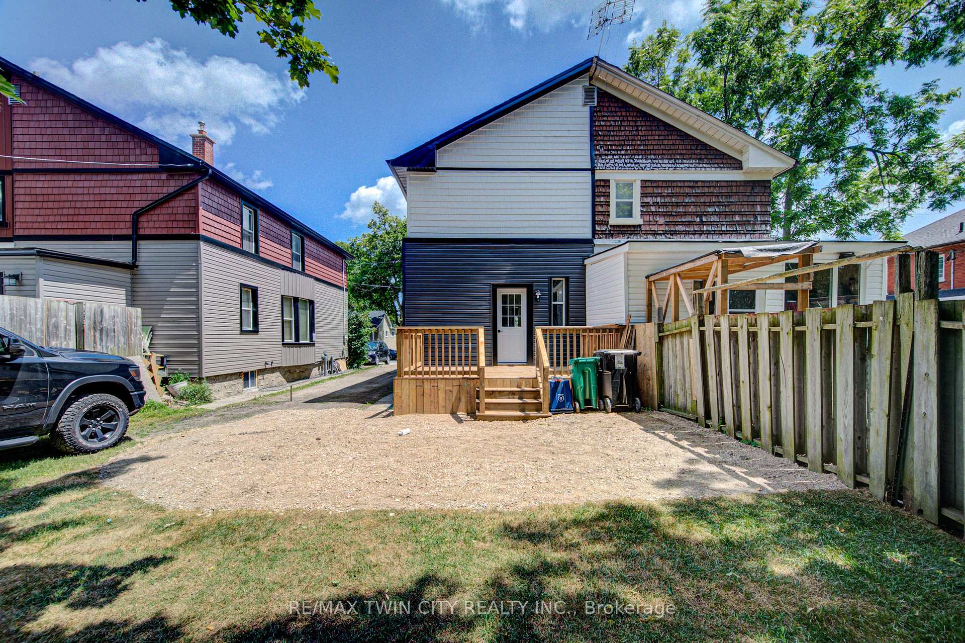 Photo 41 of 26 Richardson Street, Cambridge, Downtown Cambridge — HOMEH