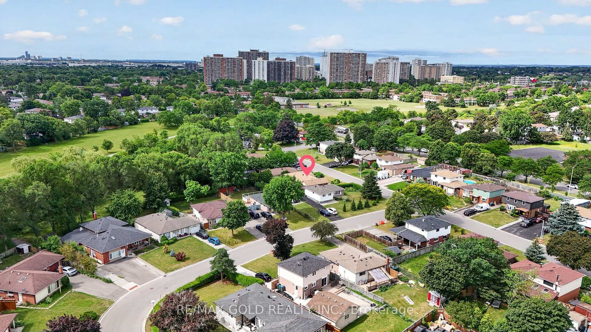 Photo 50 of 18 Esplanade Road, Brampton, Southgate — HOMEH