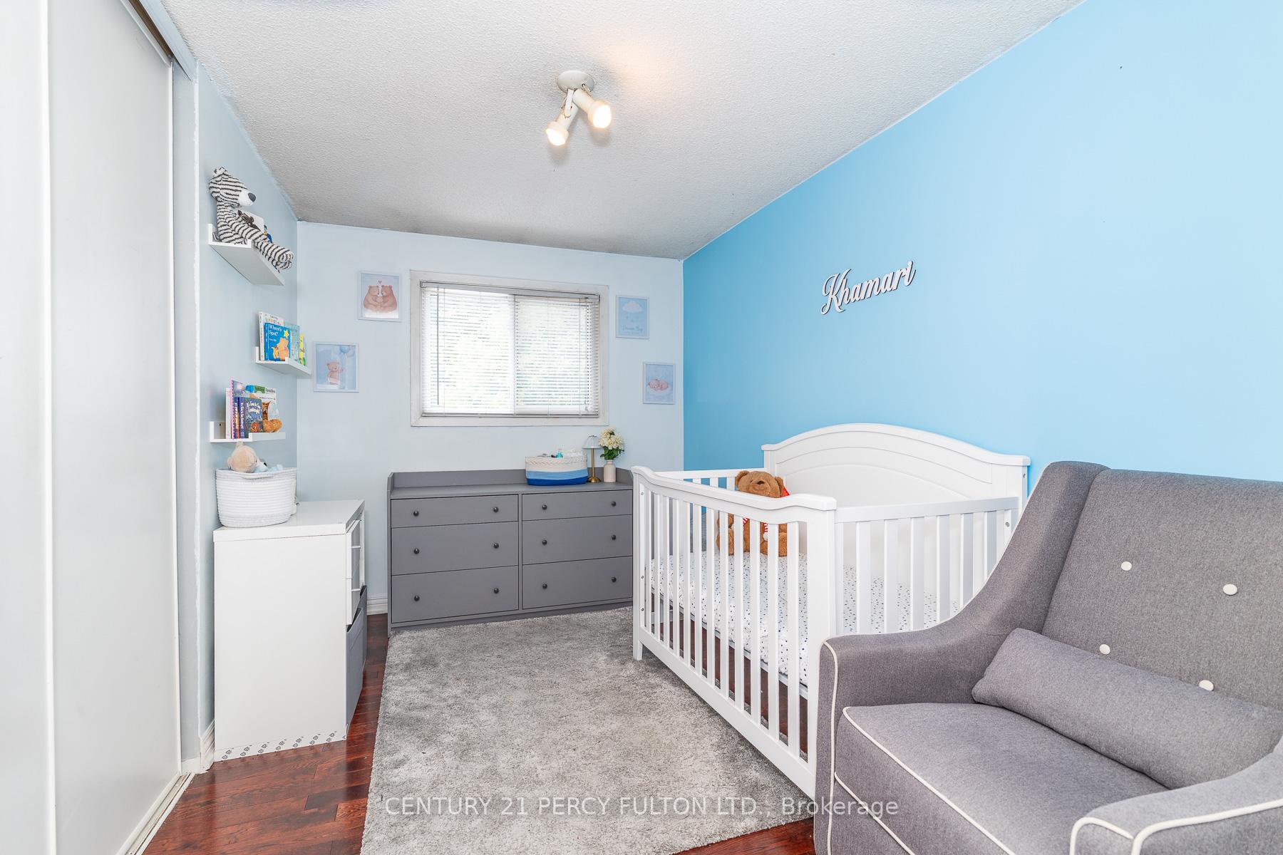Photo 21 of 557 Cobblehill Drive, Oshawa, Pinecrest — HOMEH