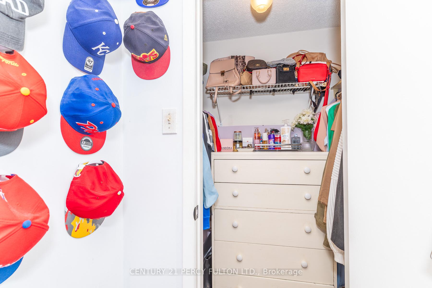 Photo 30 of 557 Cobblehill Drive, Oshawa, Pinecrest — HOMEH
