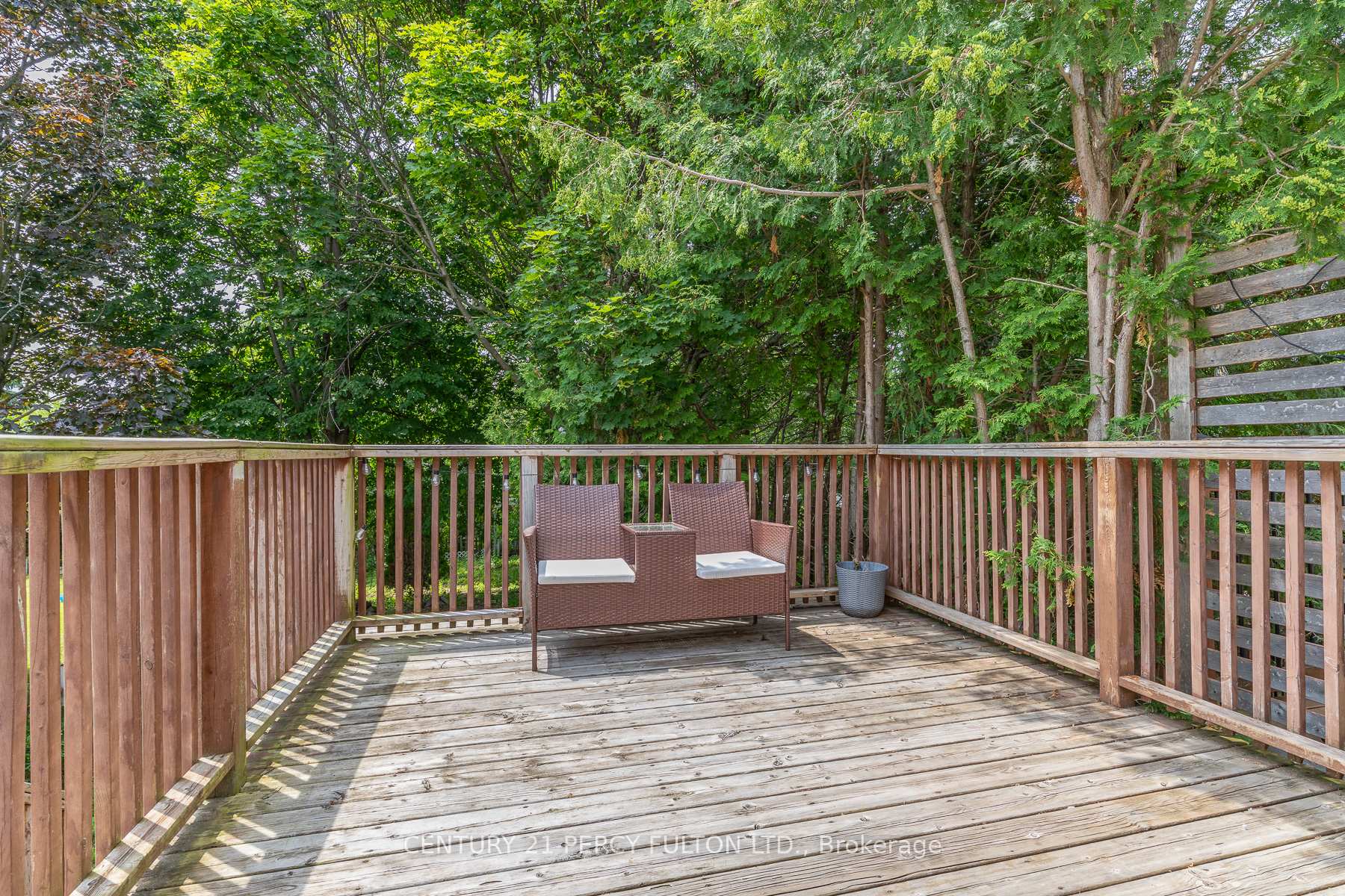 Photo 45 of 557 Cobblehill Drive, Oshawa, Pinecrest — HOMEH